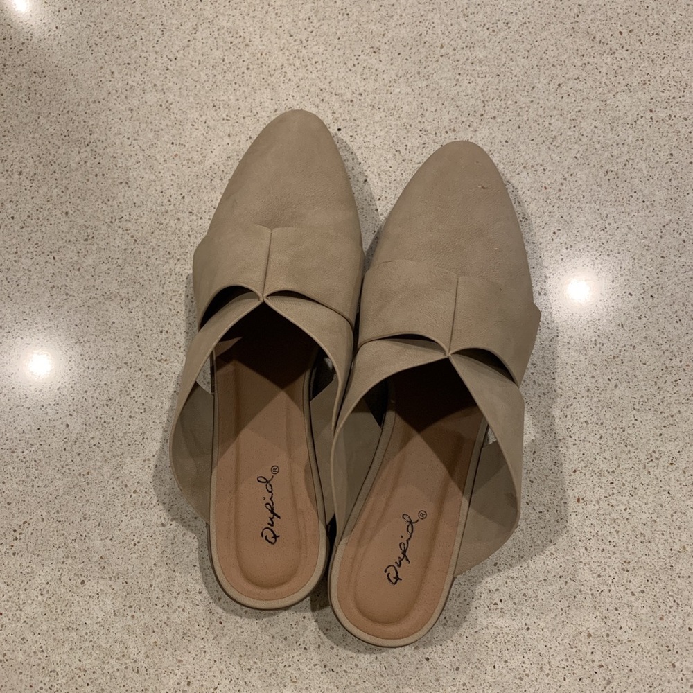 tan flats